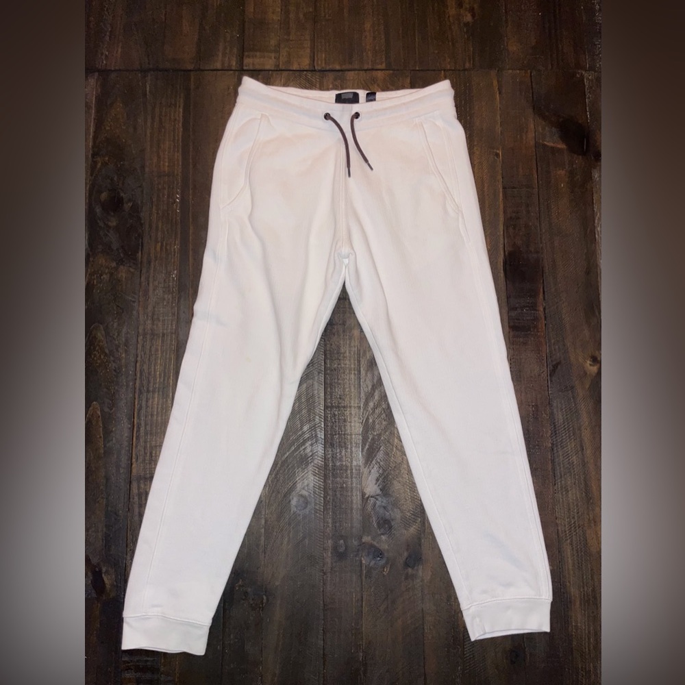 White Levi’s Track Pant. Size XS